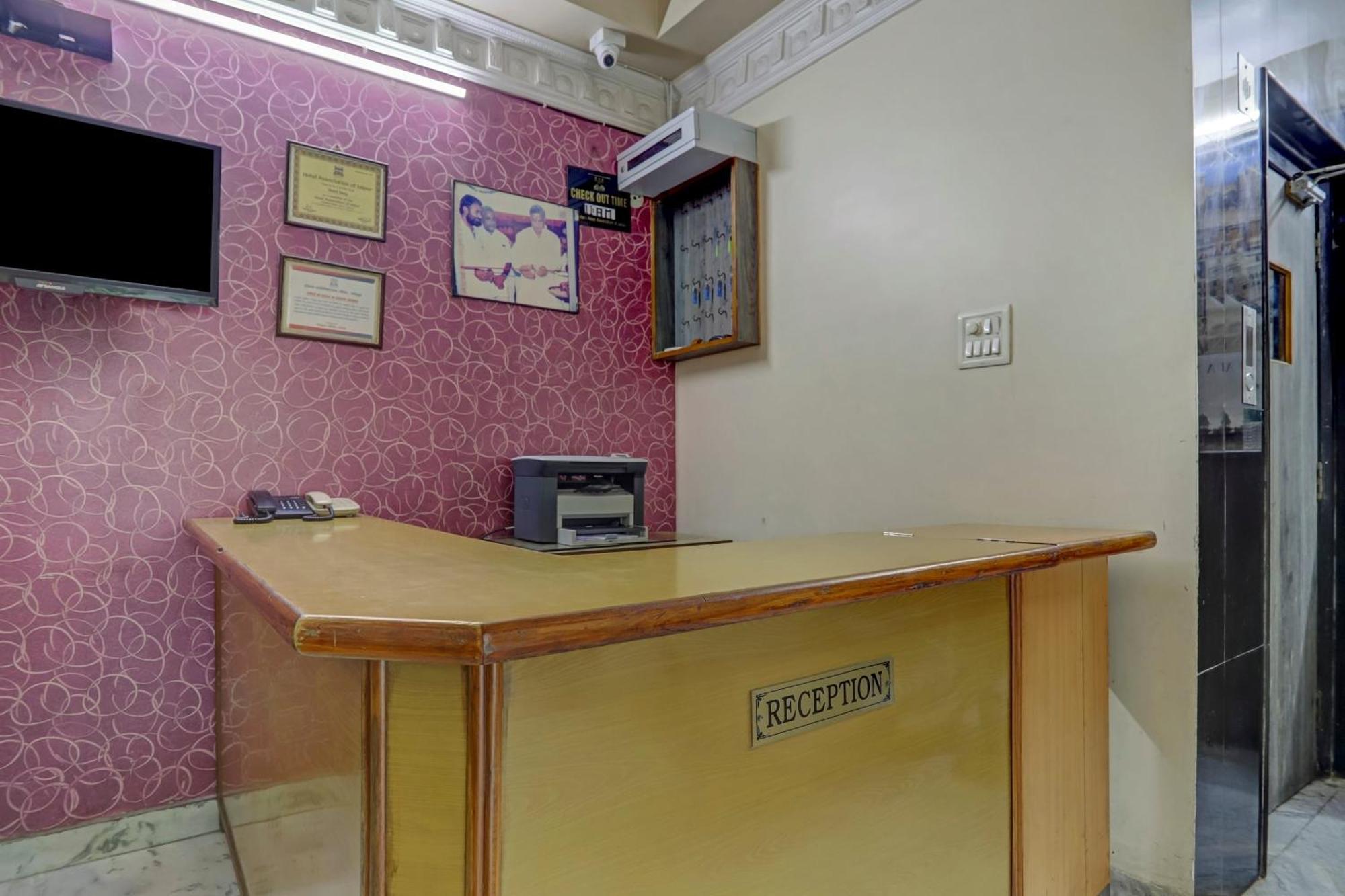 Spot On 39561 Hotel Deep Jaipur Bagian luar foto
